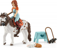 Schleich Horse Club - Mia & Spotty - Speelfigurenset -  Kinderspeelgoed voor Jongens en Meisjes - 5 tot 12 jaar - 9 Onderdelen